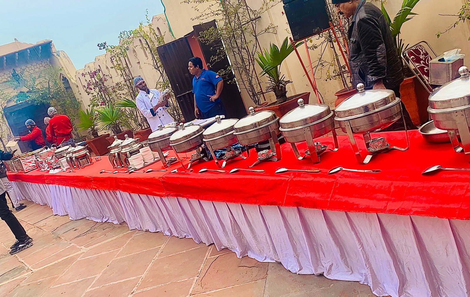 In-house catering at Shikwa Haveli