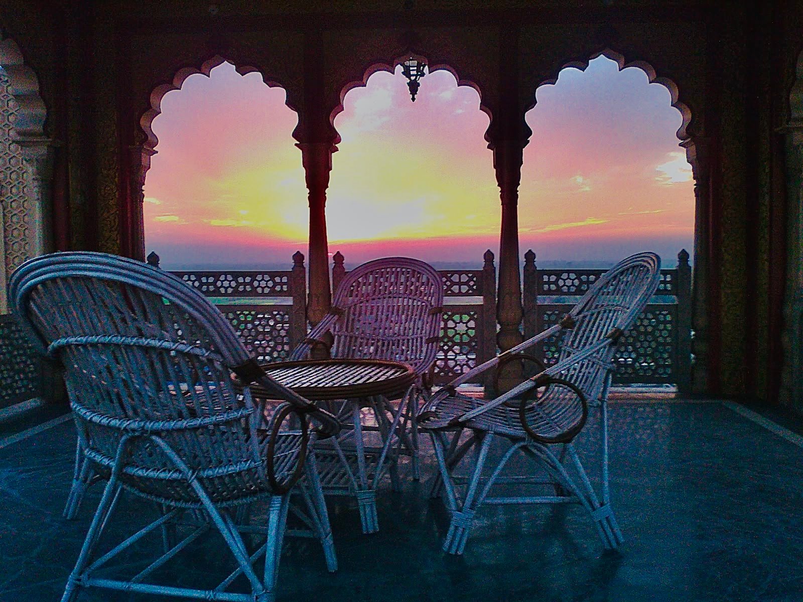 Shikwa Haveli interior