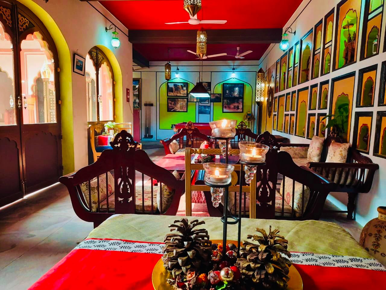 Shikwa Haveli courtyard